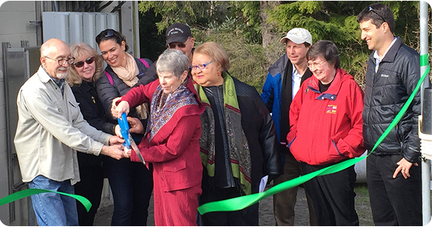 From left to right: City of Astoria Councilor Drew Herzig, Councilor Cindy Price, Councilor Zetty Nemlowill, Mayor Arline LaMear, Councilor Russ Warr, Sheila Holden, Pacific Power, Peter West, Energy Trust, Charlene Larsen, Pacific Power Blue Sky customer, Jed Jorgensen, Energy Trust