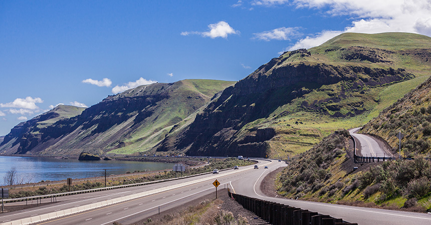 The columbia river gorge on a sunny day