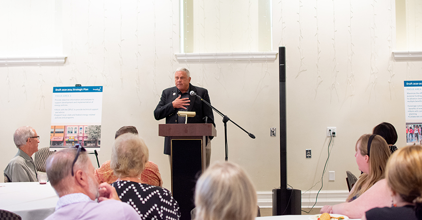 Pendleton Mayor John Turner addresses reception attendees